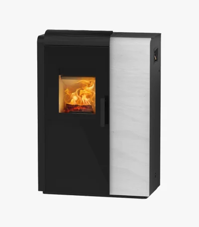 Rika Aduo är en modern pelletskamin i svart och vitt med en glasfront som visar elden. Den har en elegant, minimalistisk design och har en sidopanel i ljus stenfinish.