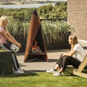 Utomhuskamin Thumbnail